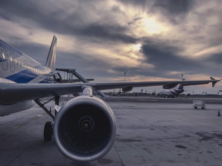 BFM BUSINESS – BFM Bourse : Air France/Lufthansa, le tourisme rebondit